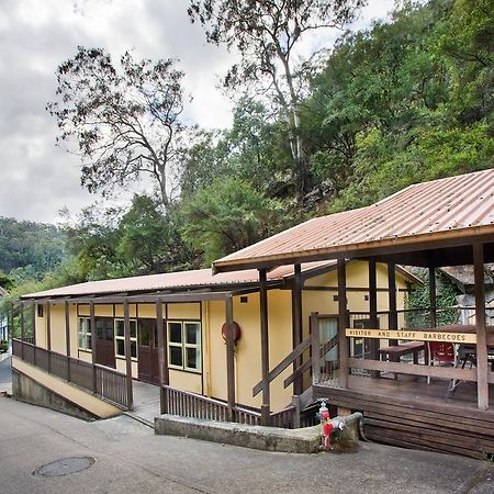 Готель Jenolan Caves House Екстер'єр фото