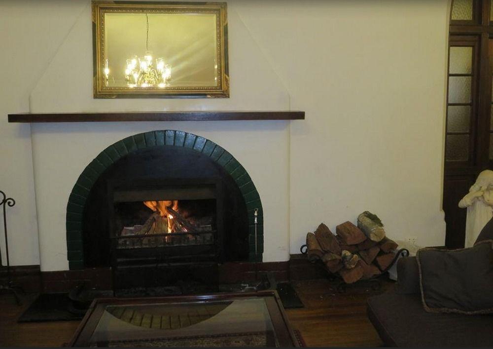 Готель Jenolan Caves House Екстер'єр фото