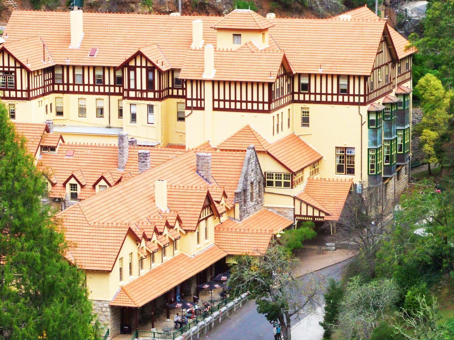 Готель Jenolan Caves House Екстер'єр фото