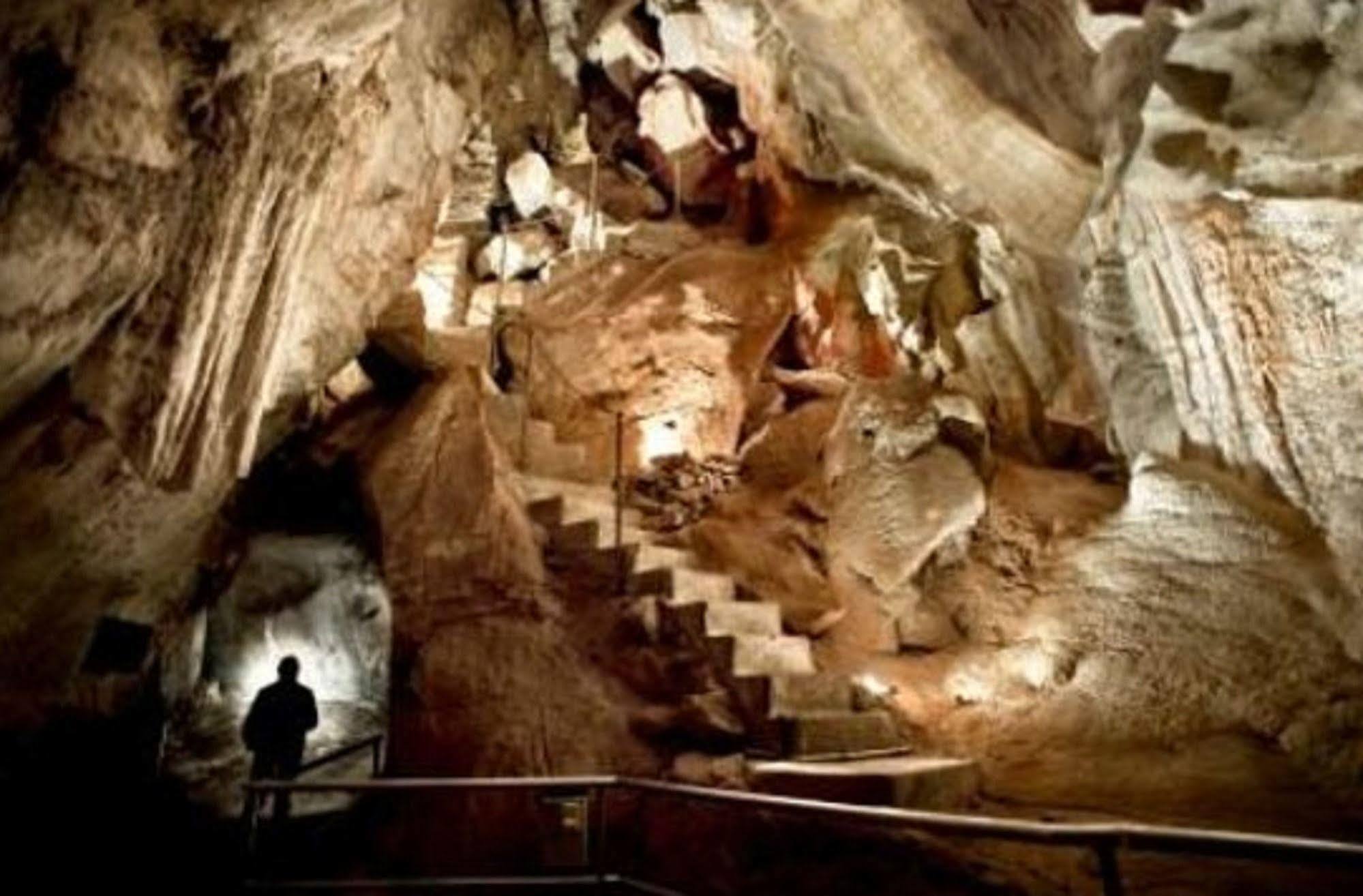 Готель Jenolan Caves House Екстер'єр фото